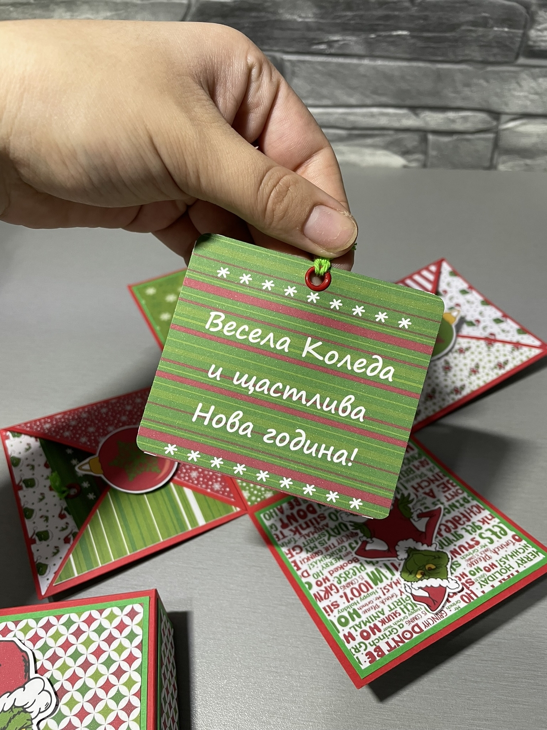 Коледна експлодираща кутия със свещ - Гринч