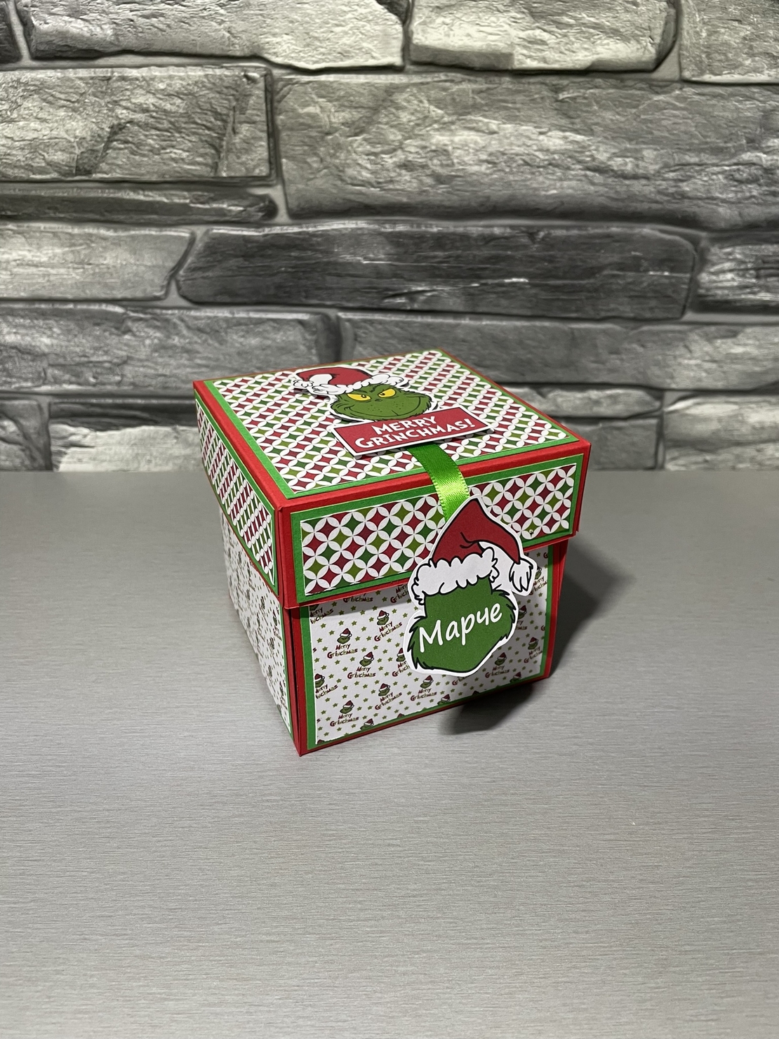 Коледна експлодираща кутия със свещ - Гринч