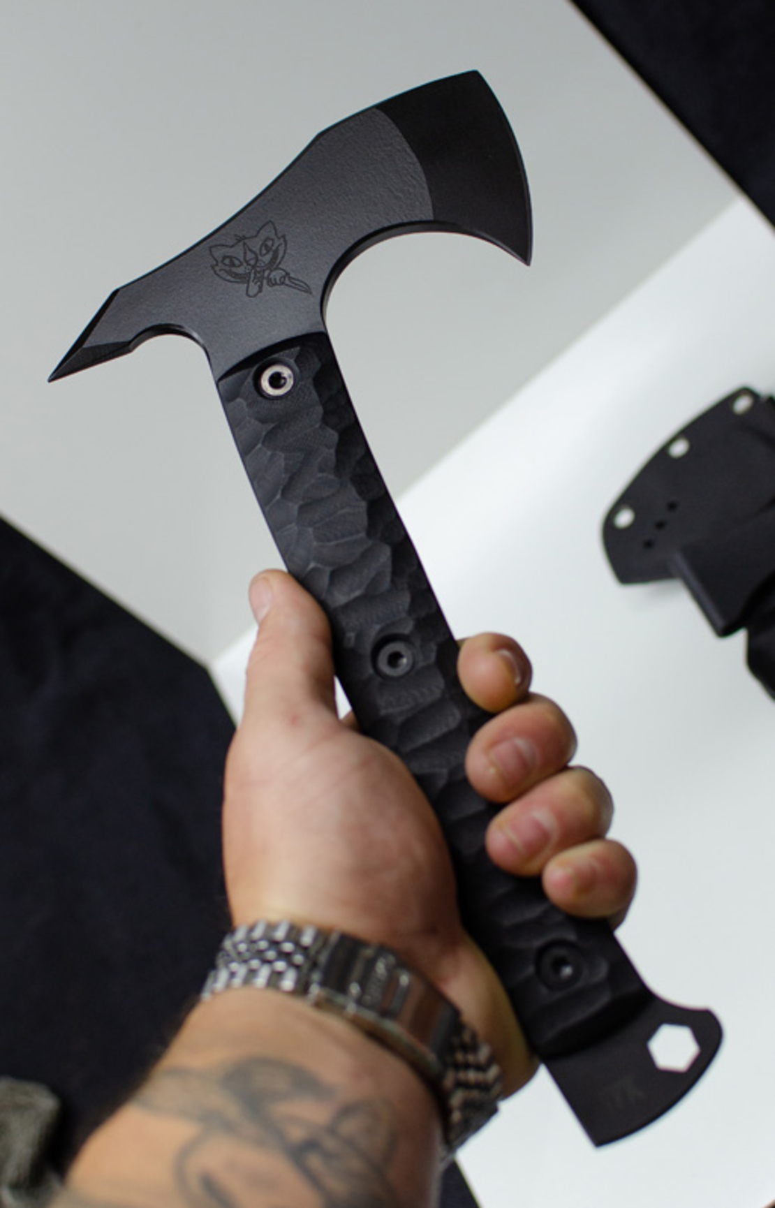 Armor Black