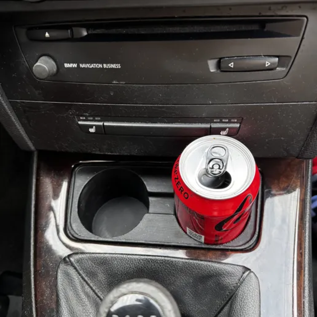 Поставка за чаши BMW E9x