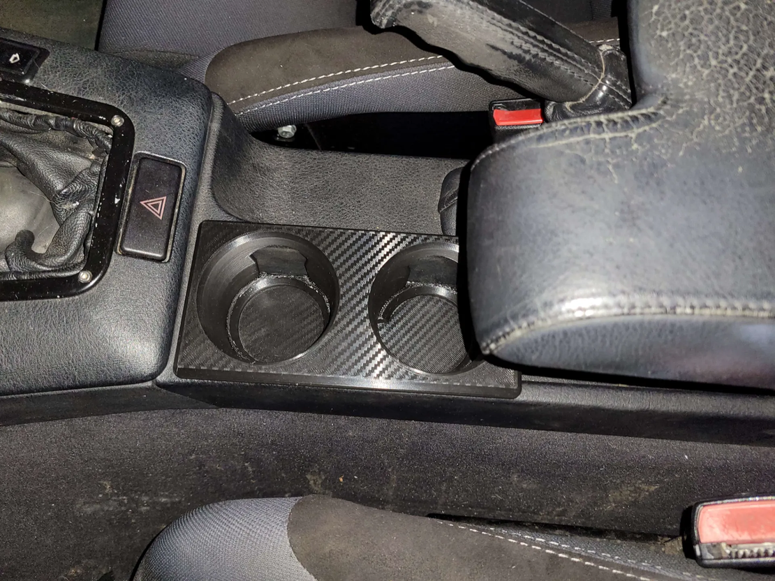 Поставка за чаши BMW E36