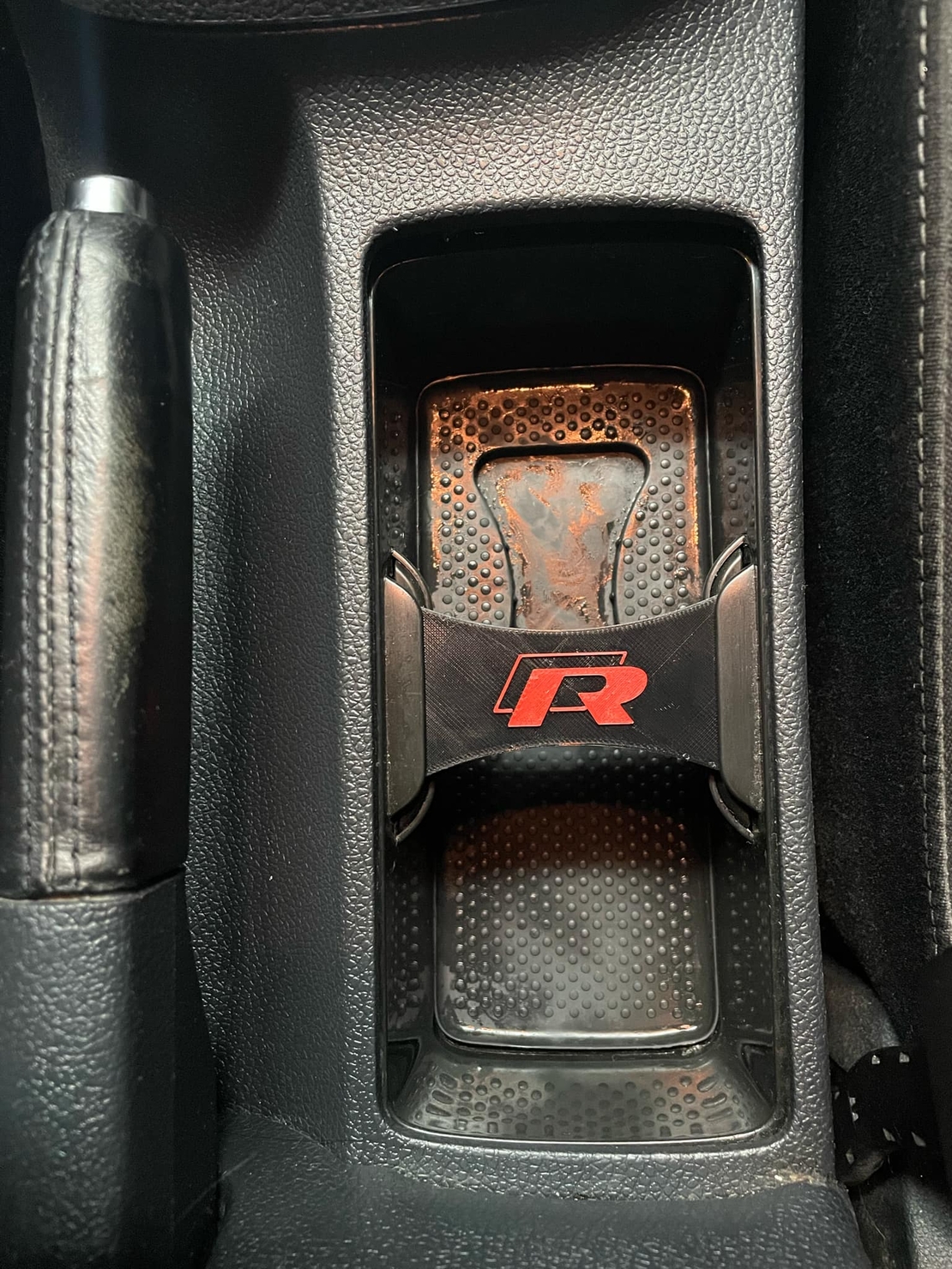 Разделител за чаши VW GOLF 5 , 6