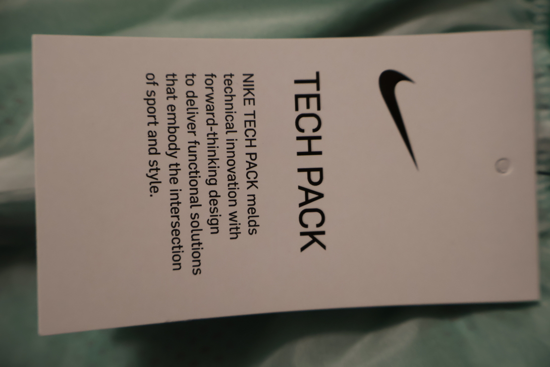 Nike Tech Pack дамски спортен панталон Loose Fit • M