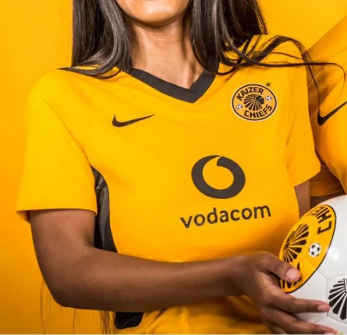 Nike Kaizer Chiefs Home Jersey Women • L