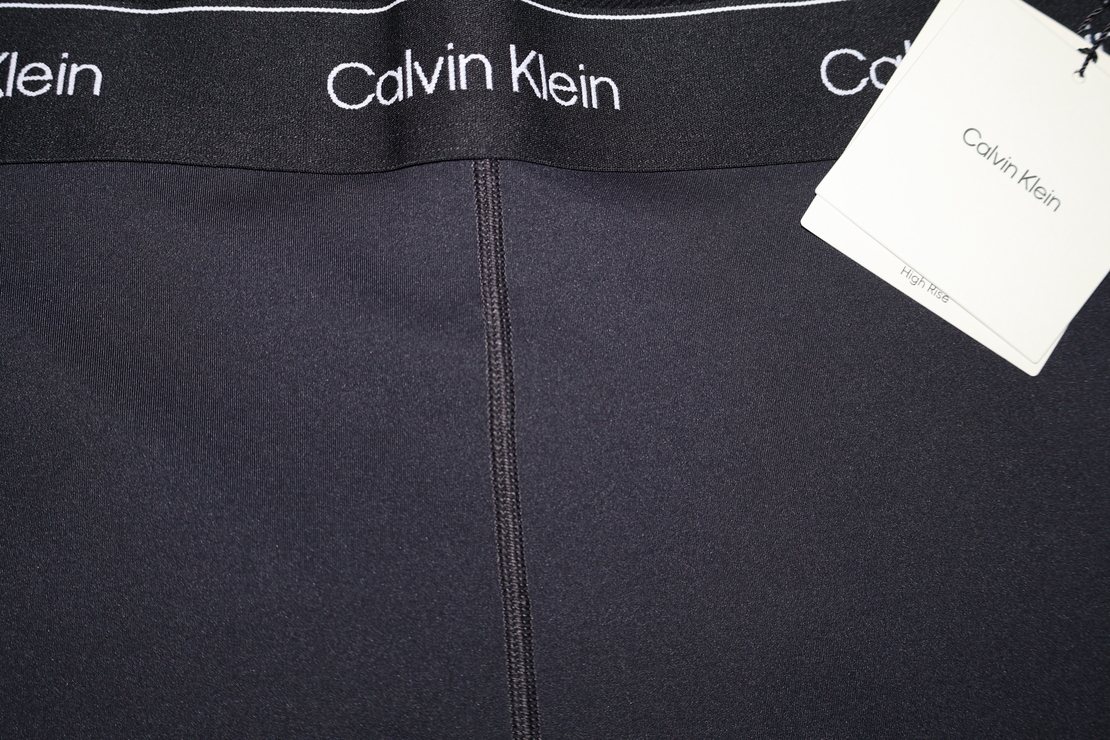 Calvin Klein Black дамски клин - M