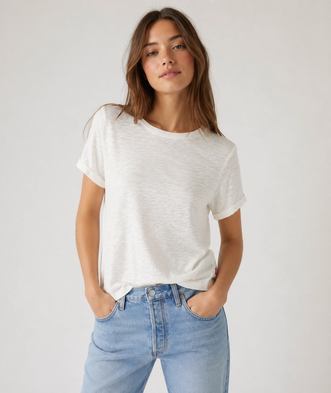 Levi’s Minimal Slub Tee • S