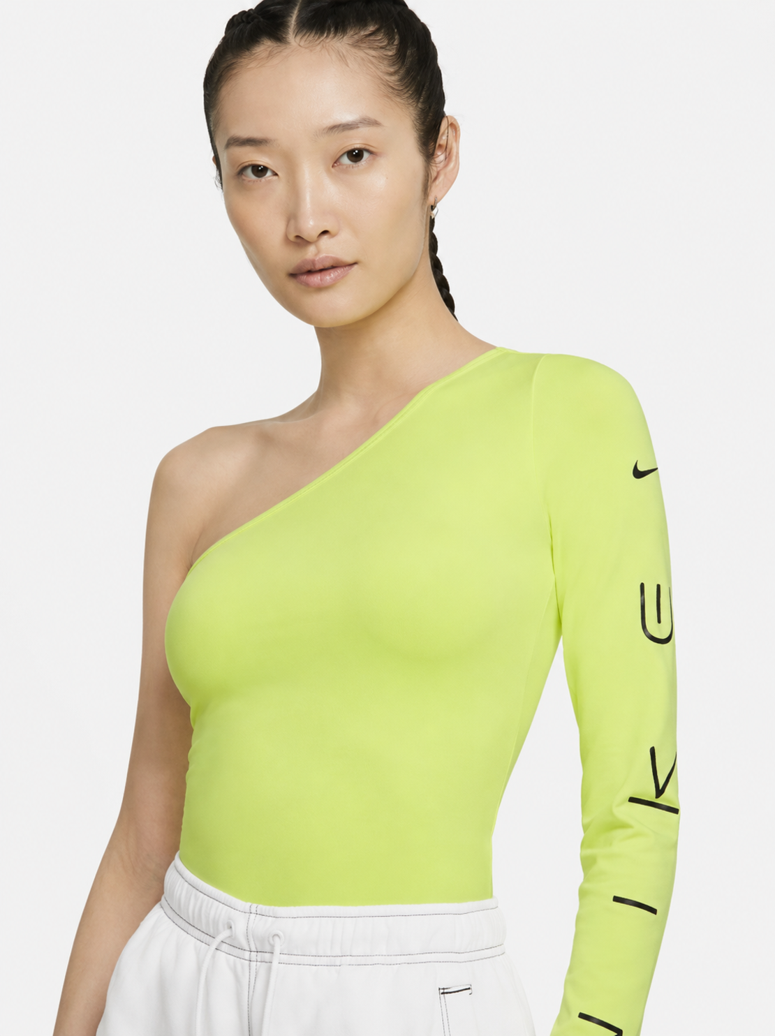 Nike Sportswear Асиметричен топ • M