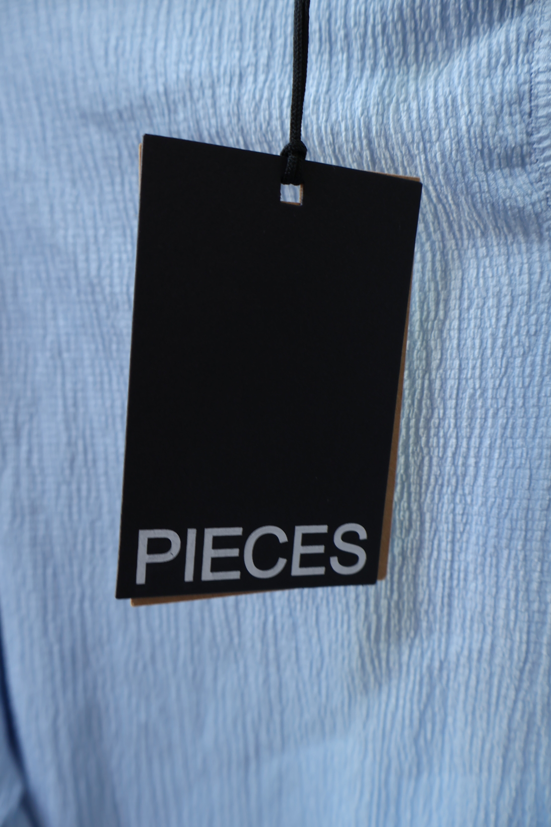 PIECES Светлосиня блуза с буфан ръкави • M