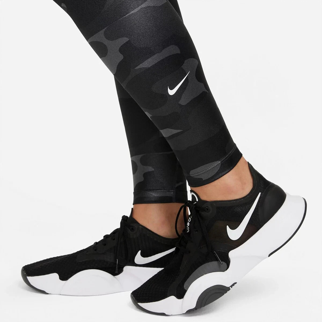 Nike Dri-FIT дамски клин • S