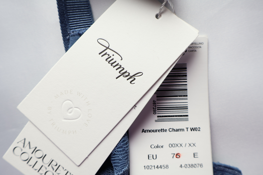 Triumph Amourette Charm  • 75F