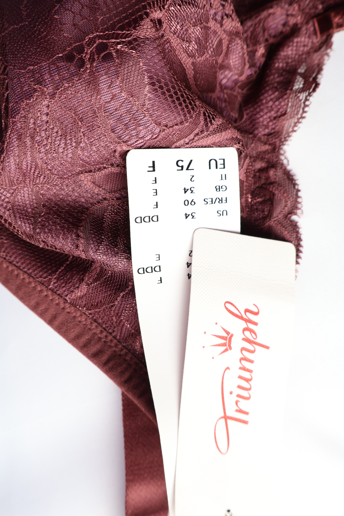 Triumph Lace Comfort Bralette • 75F