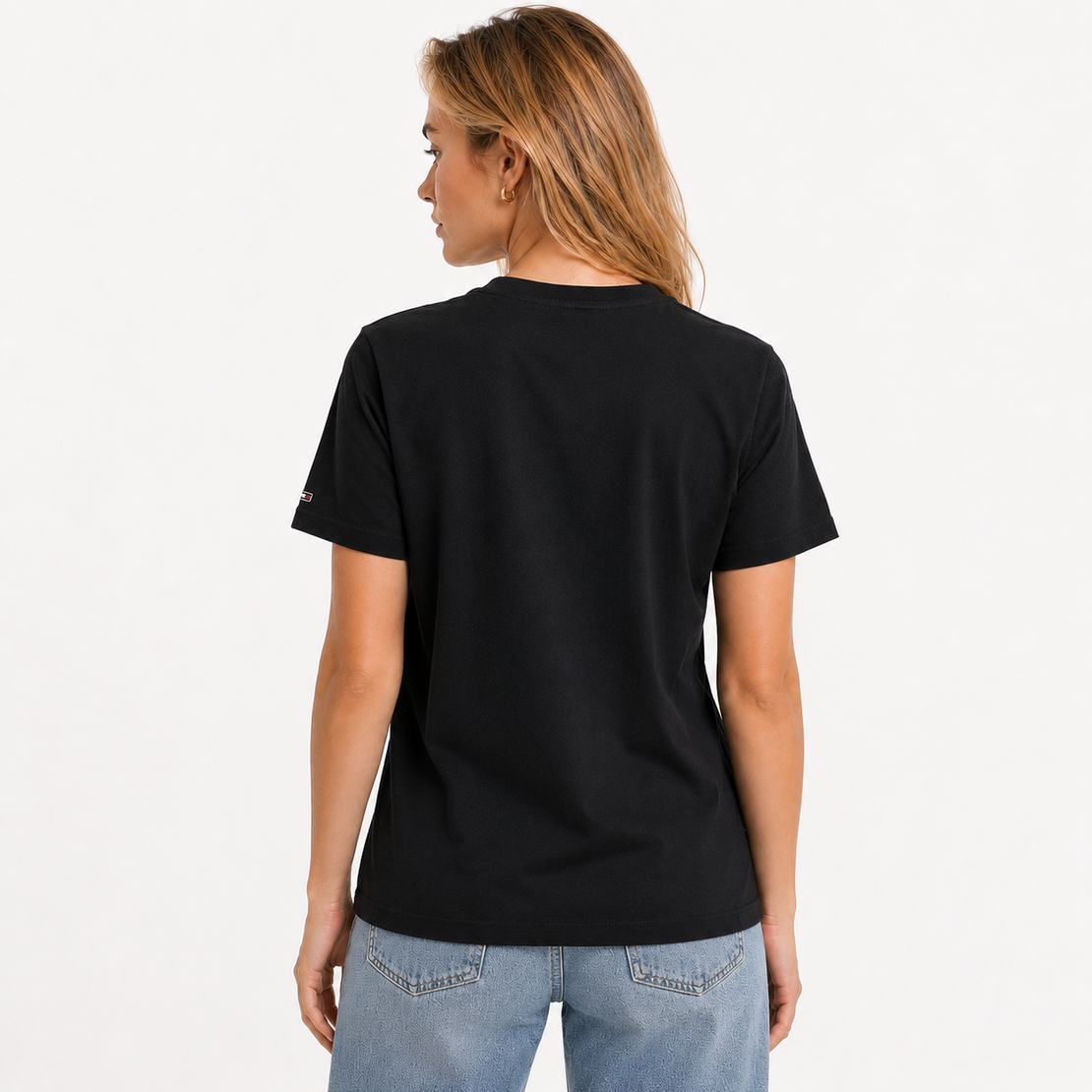 TOMMY JEANS тениска • M