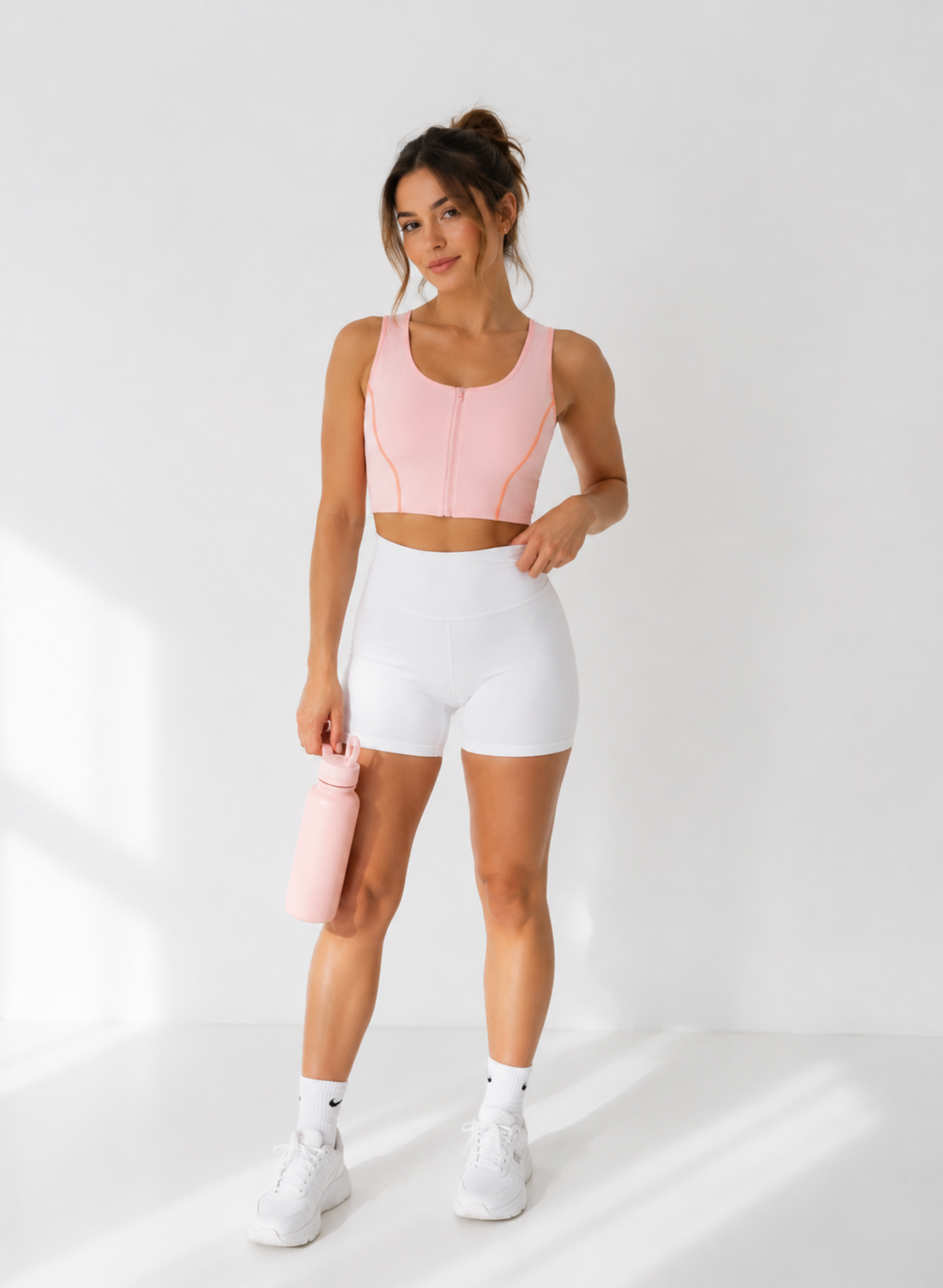 Guess Alice Active Топ с цип отпред • M