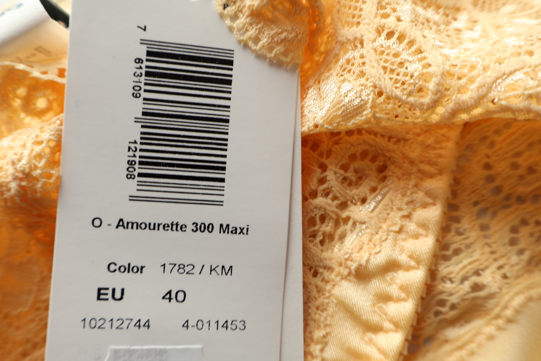 Triumph Amourette 300 Maxi • EU 40