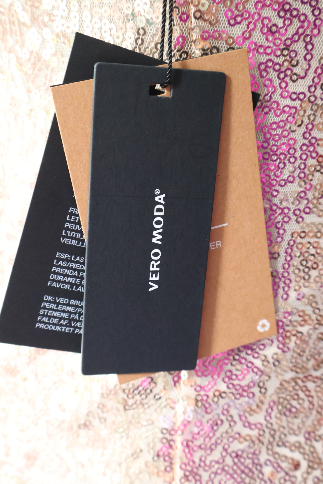 Vero Moda Пайетена макси рокля • M