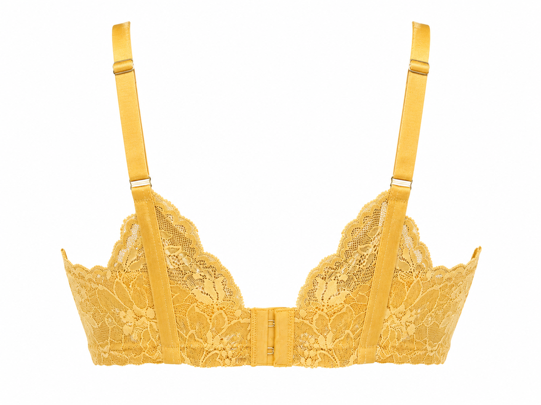 Triumph Amourette Charm • 80C