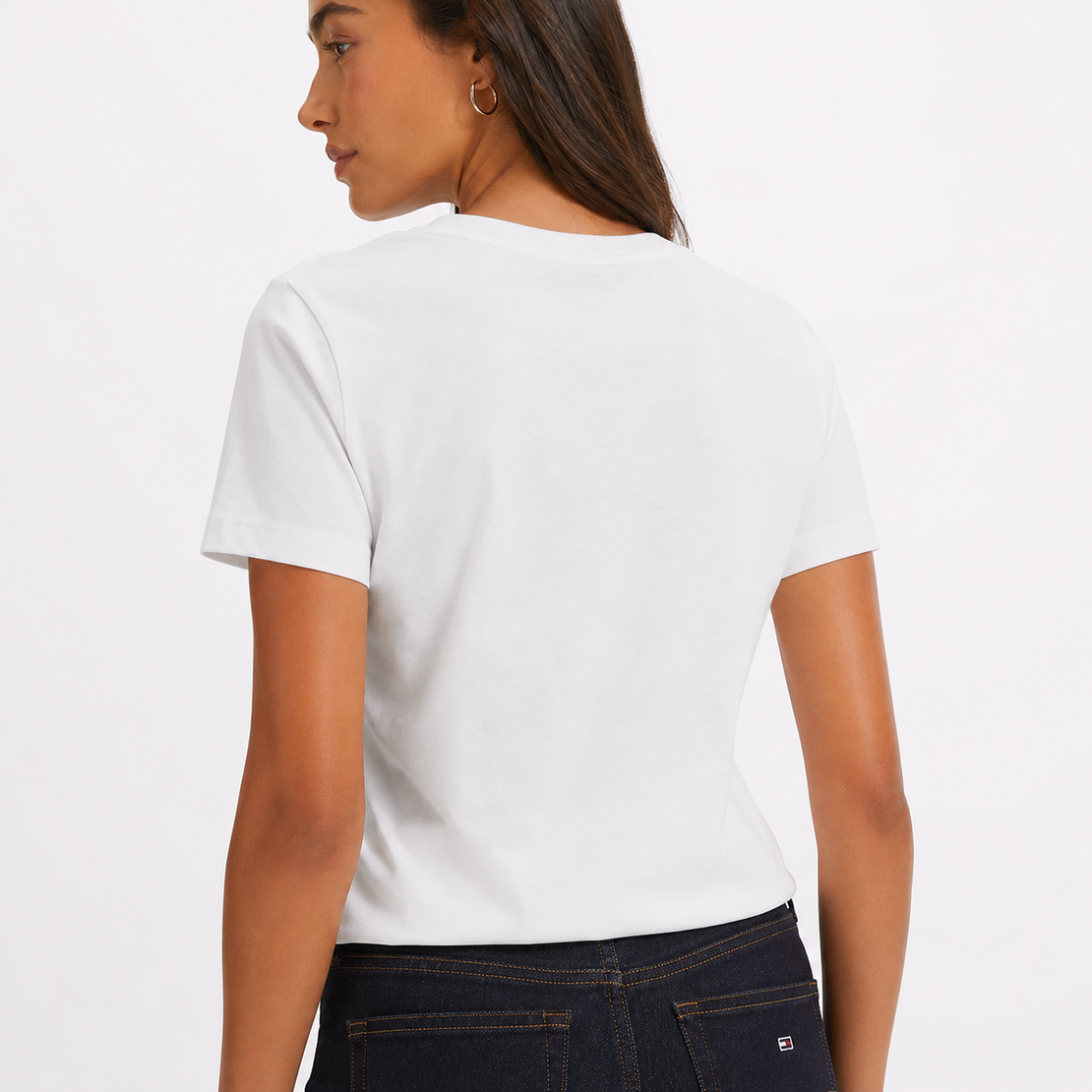 TOMMY JEANS тениска • S-M /по етикет L/
