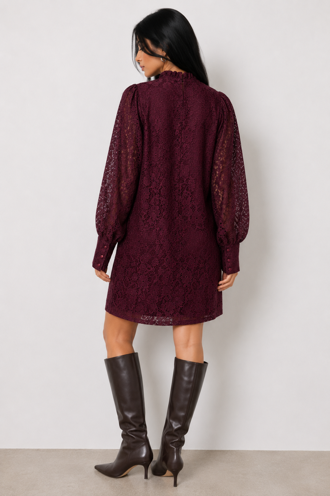 Vero Moda дантелена рокля • M