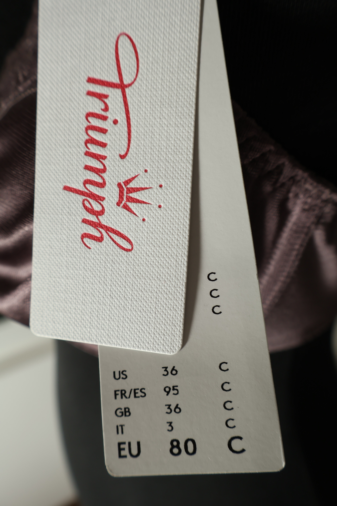 Triumph Minimizer Bra • 80C