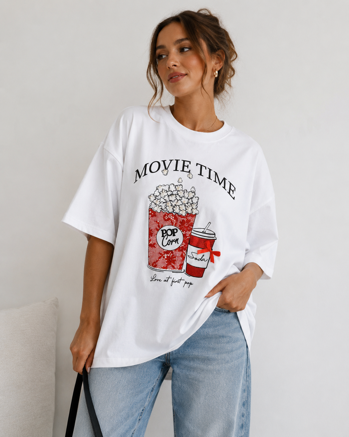 ONLY Бяла тениска Movie Time • M Oversized