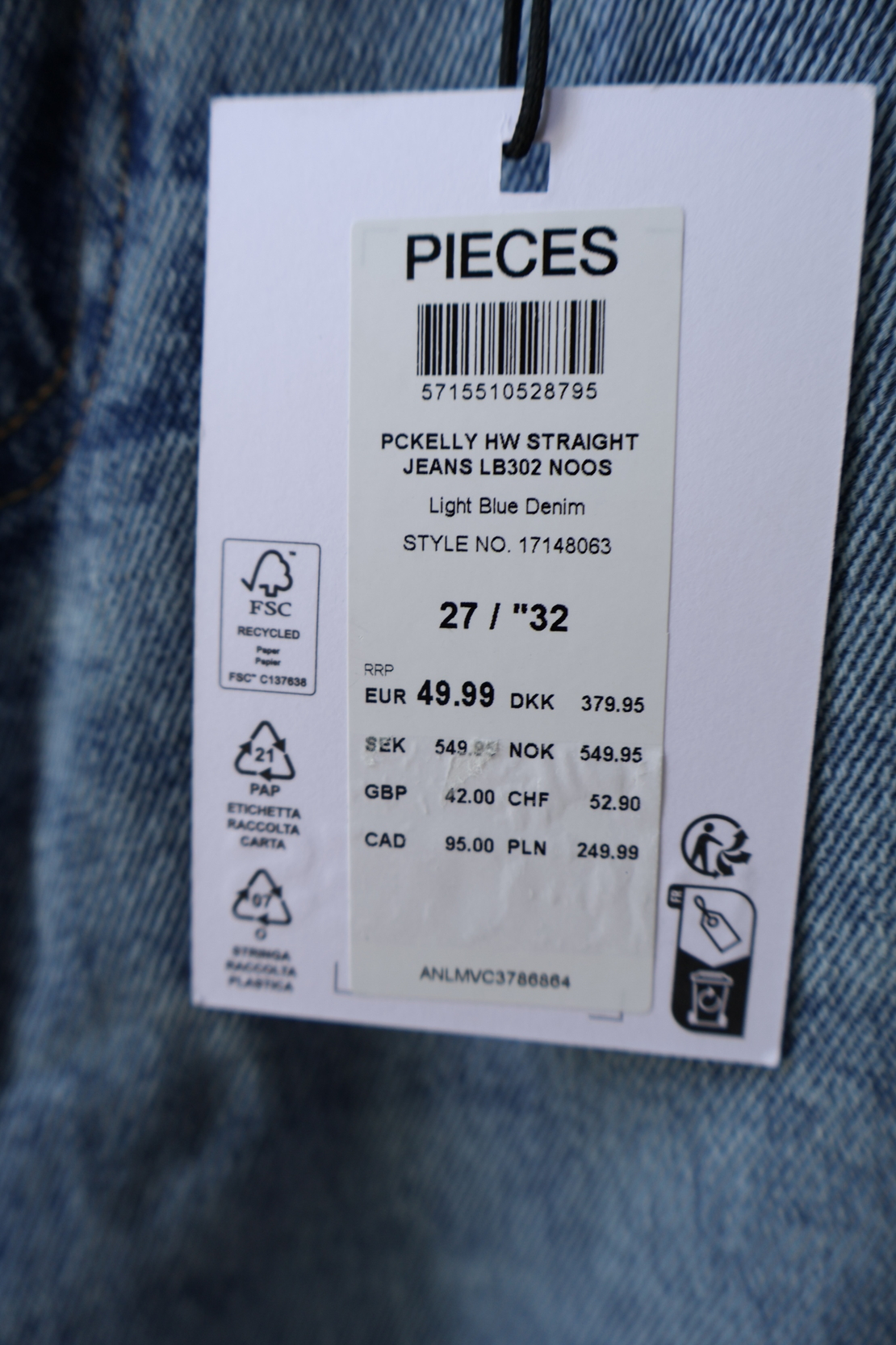 Pieces Светлосини прави дънки • W27/32