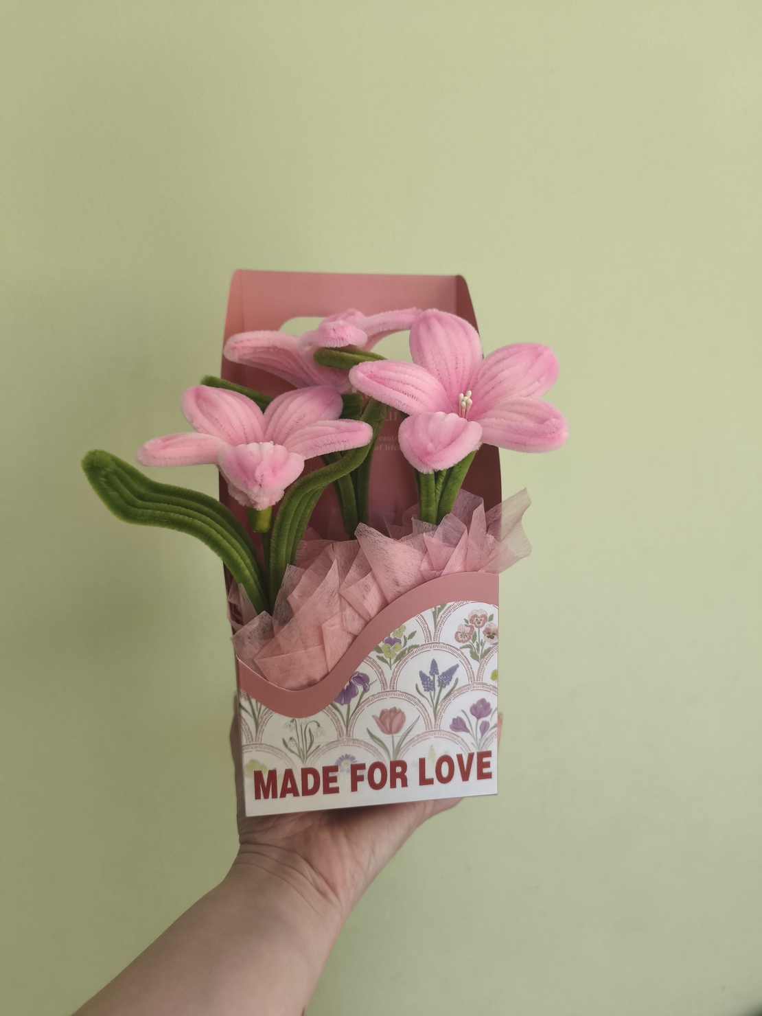 Кутия Light Pink  Bloom