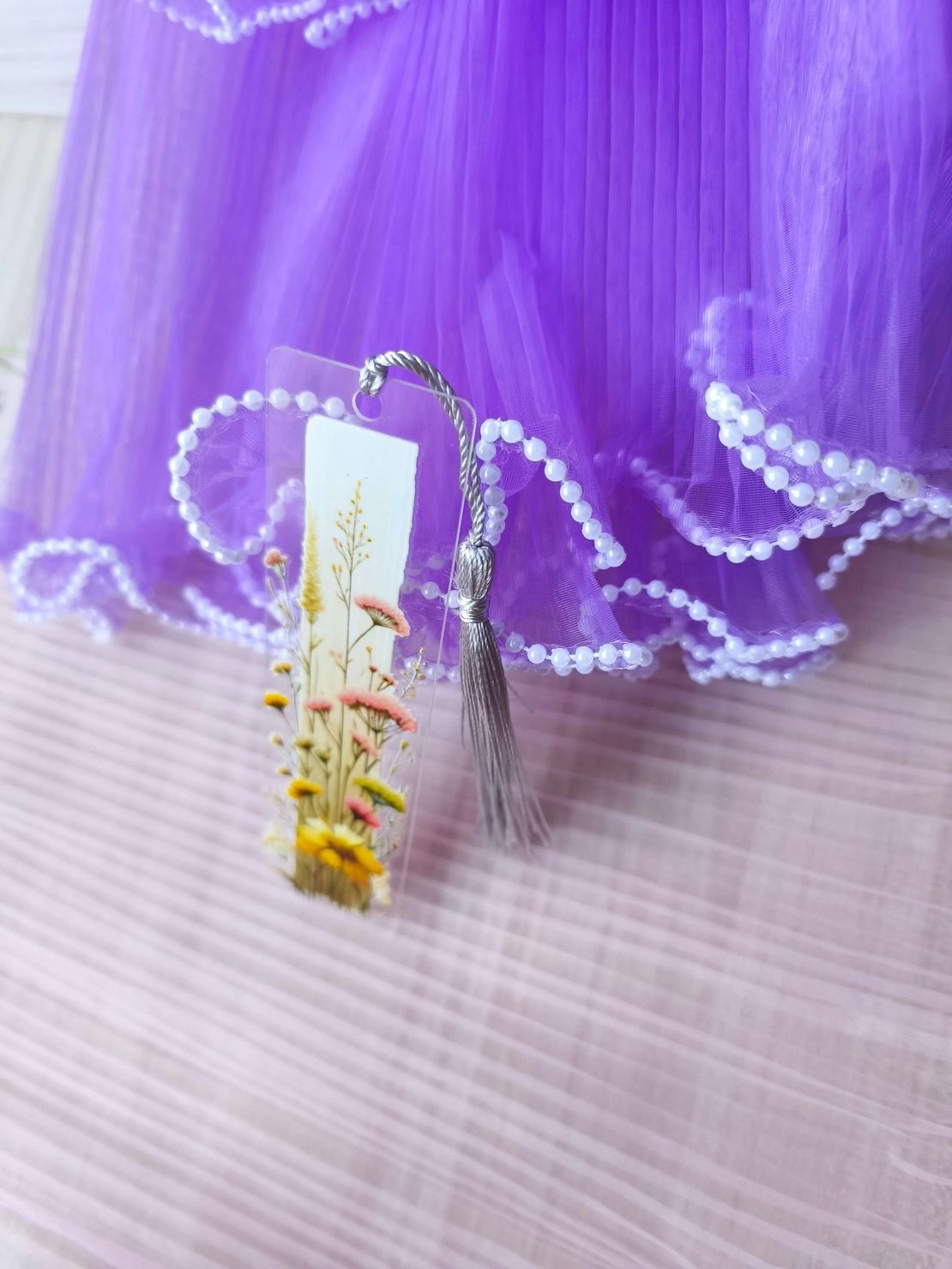 Акрилен книгоразделител -Wildflower 0012