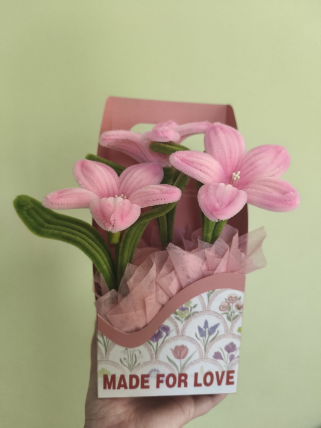 Кутия Light Pink  Bloom