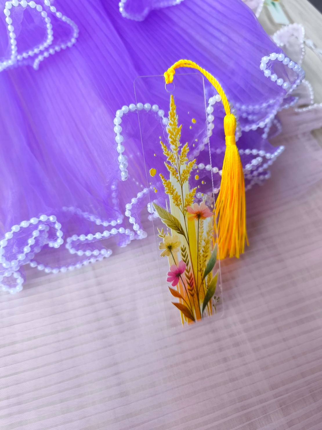 Акрилен книгоразделител -Wildflower 05