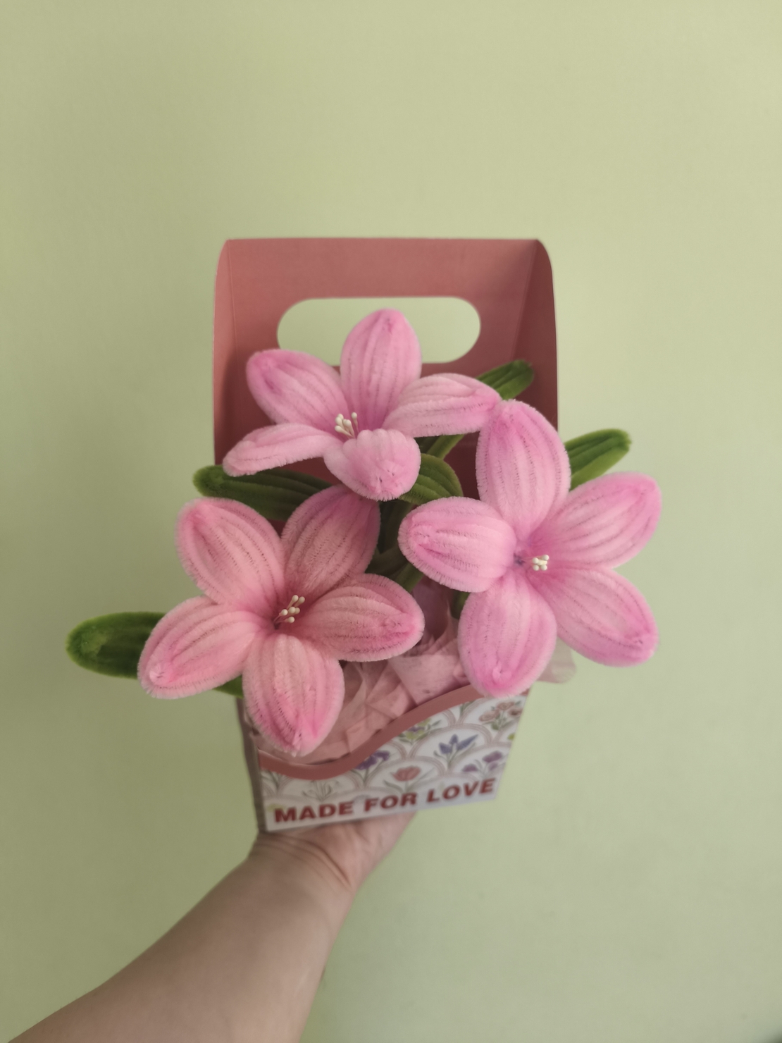 Кутия Light Pink  Bloom