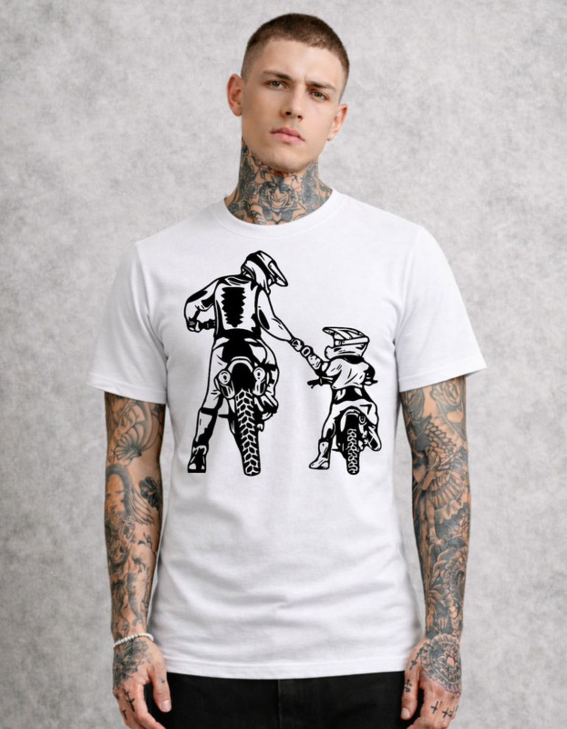 Дизайнерска тениска с креативен стил