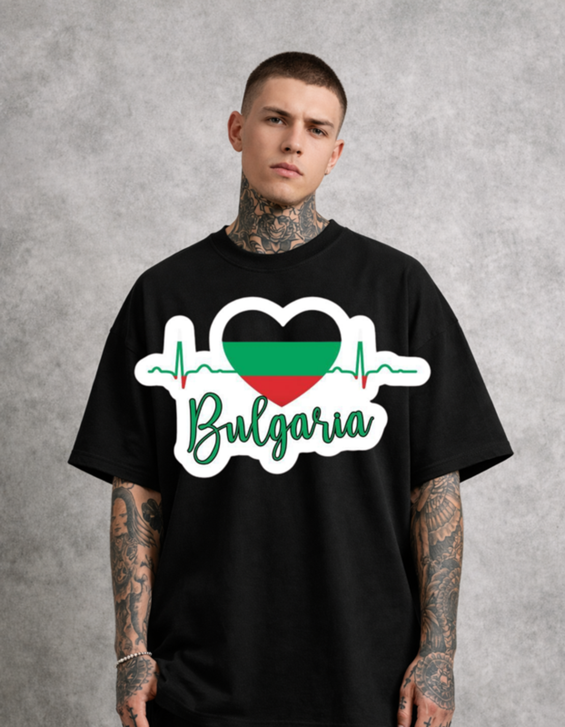 Oversized - Тениска с плътен печат