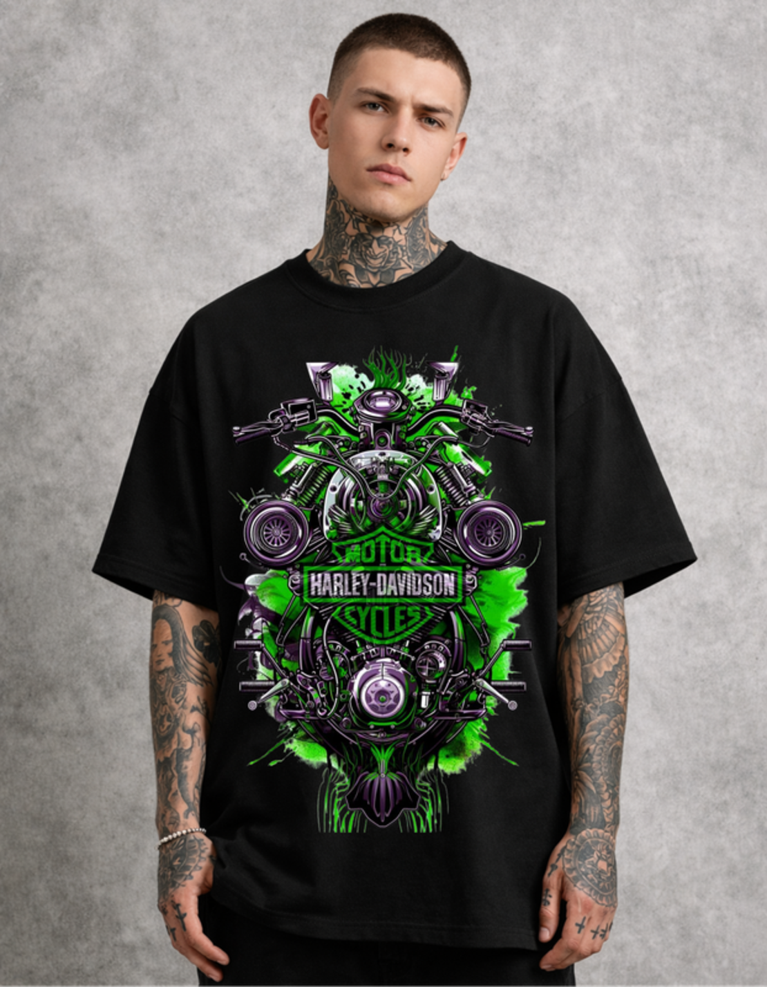 Oversized - Тениска с графичен символ