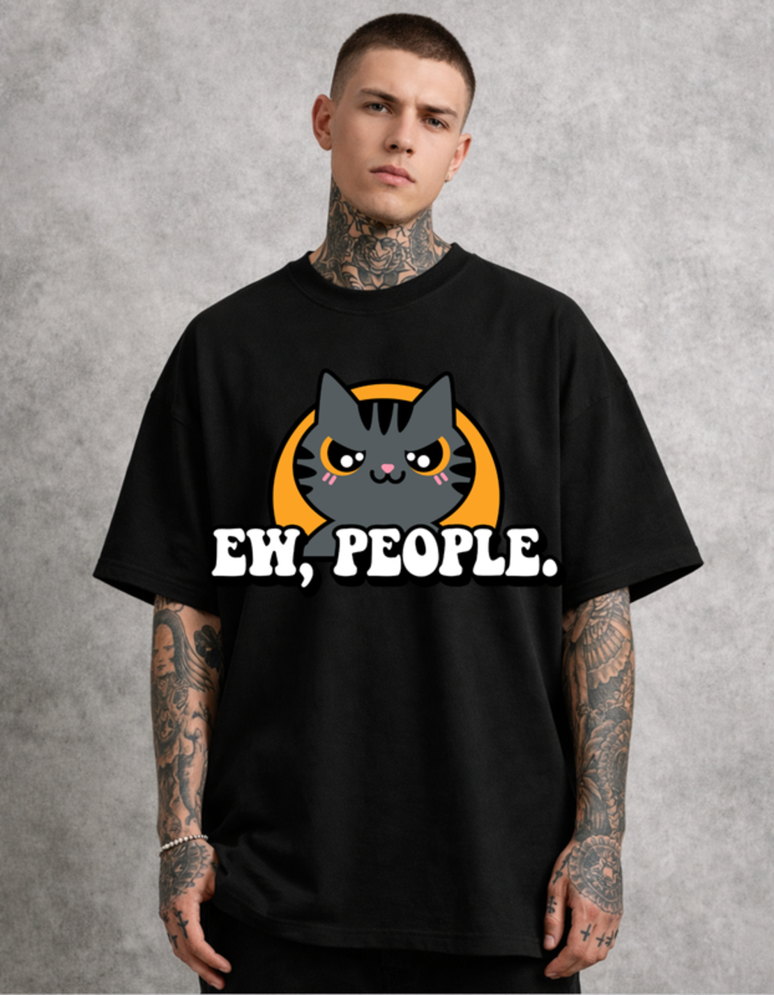 Oversized - Тениска с артистичен щрих