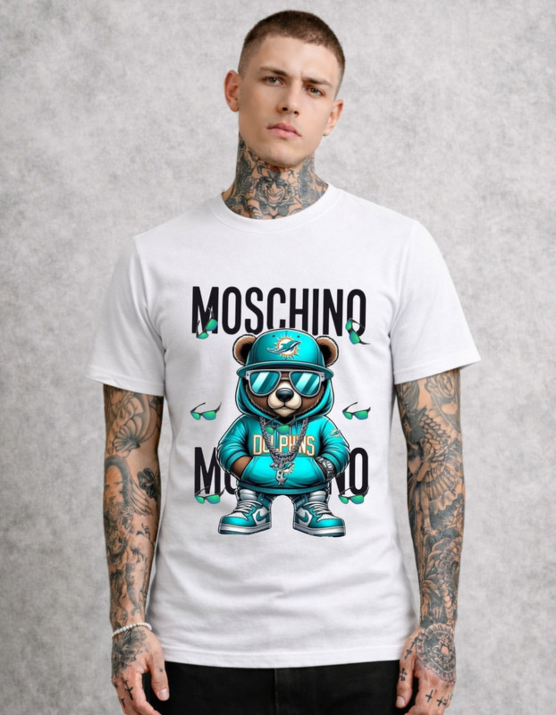 Тениска с съвременен артистичен характер