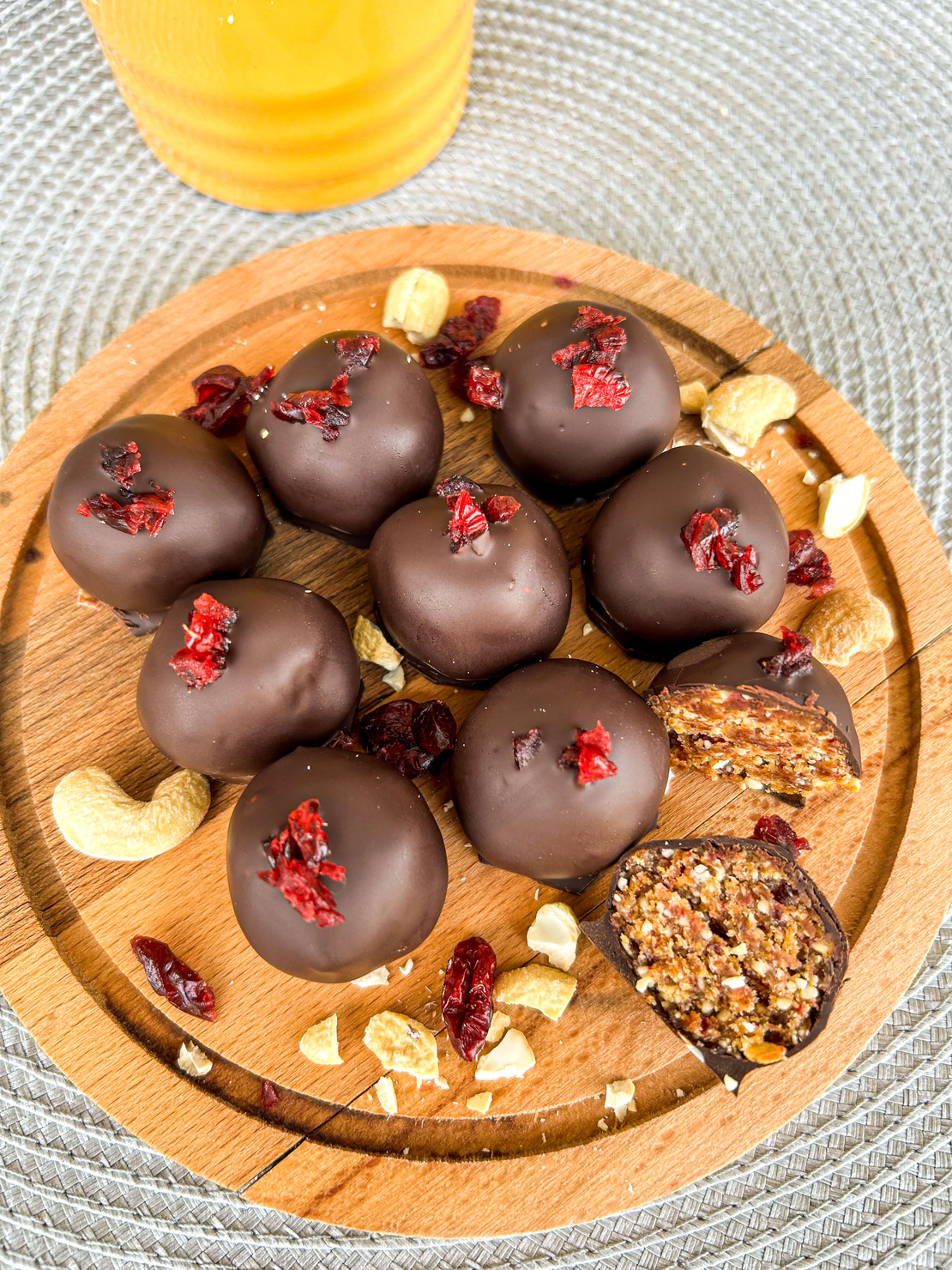 Чоко бонбони