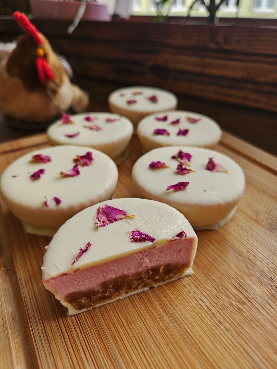 Розова кошнкичка