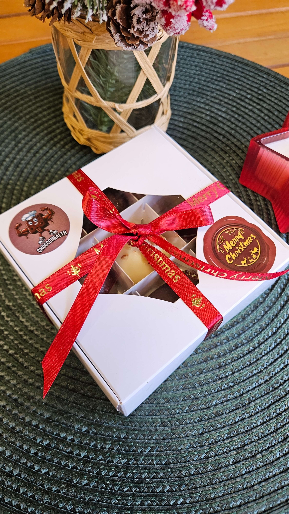 Кутия 9 бонбона