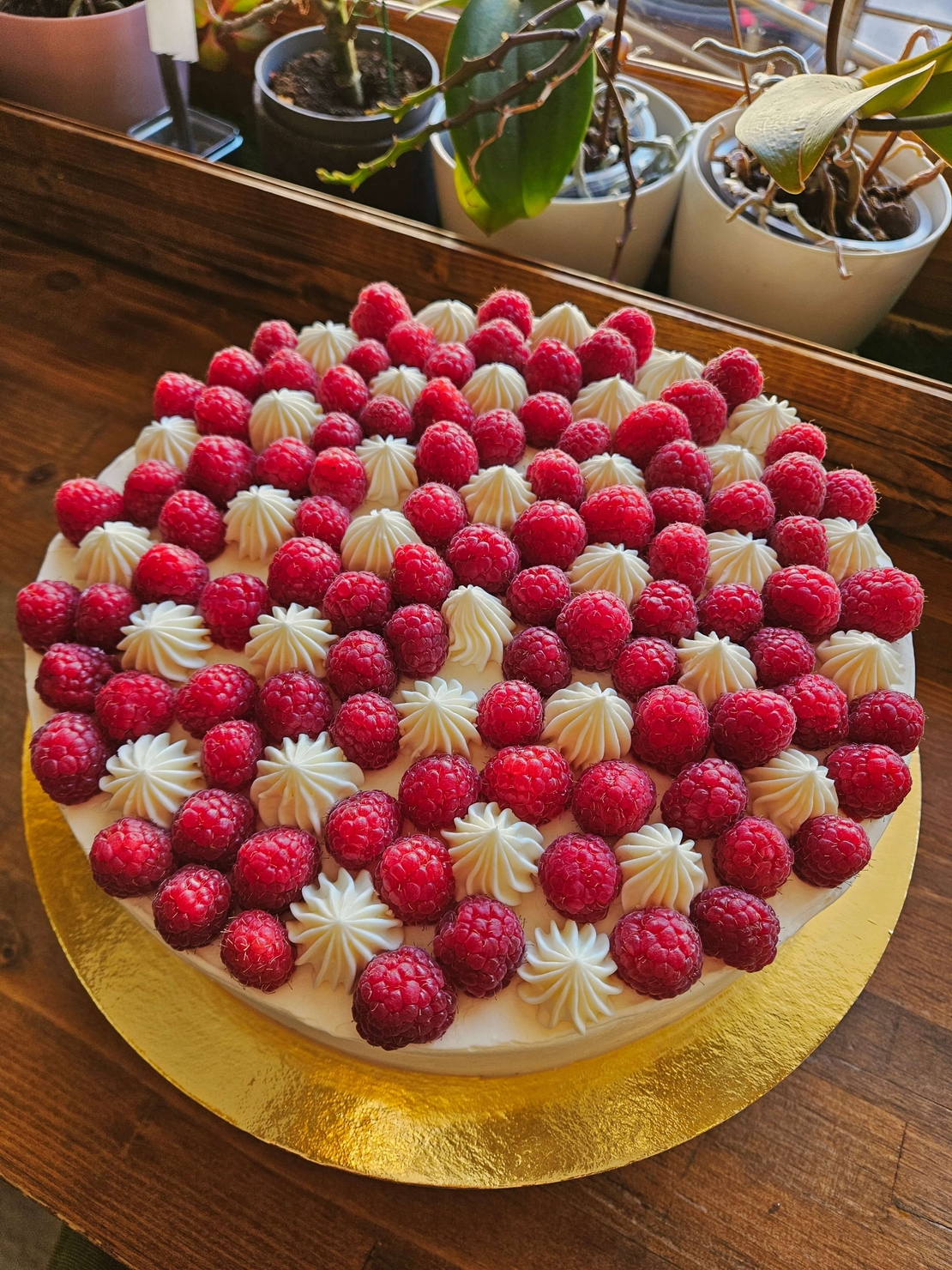 Брауни торта с малини 26см