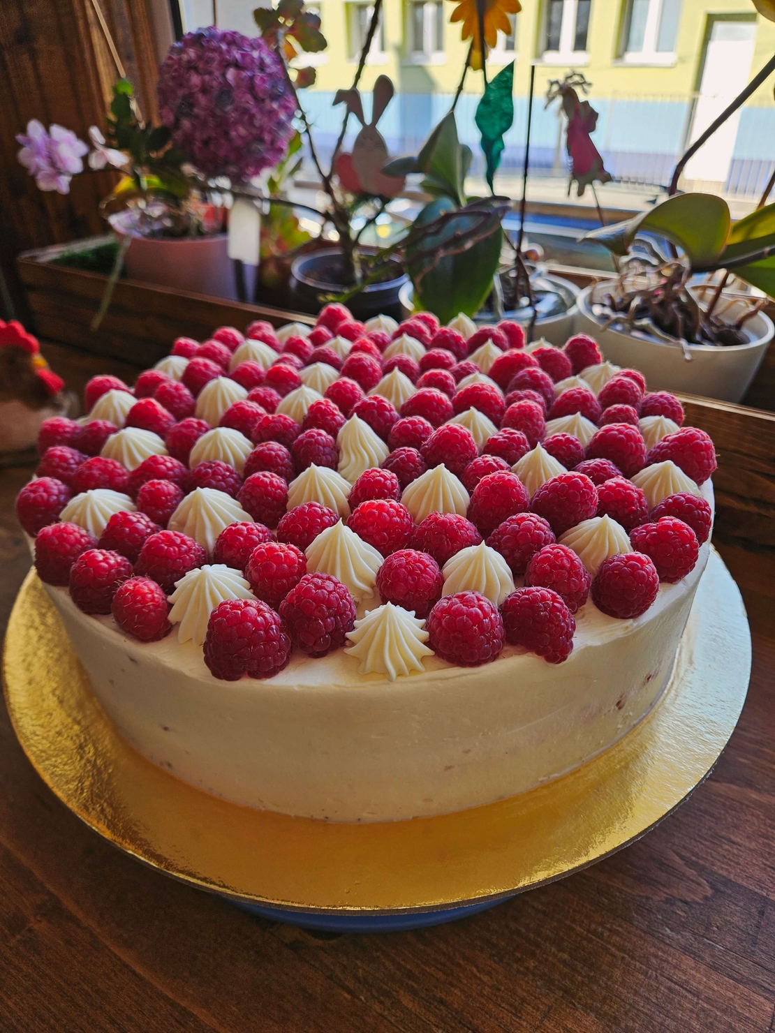 Брауни торта с малини 26см