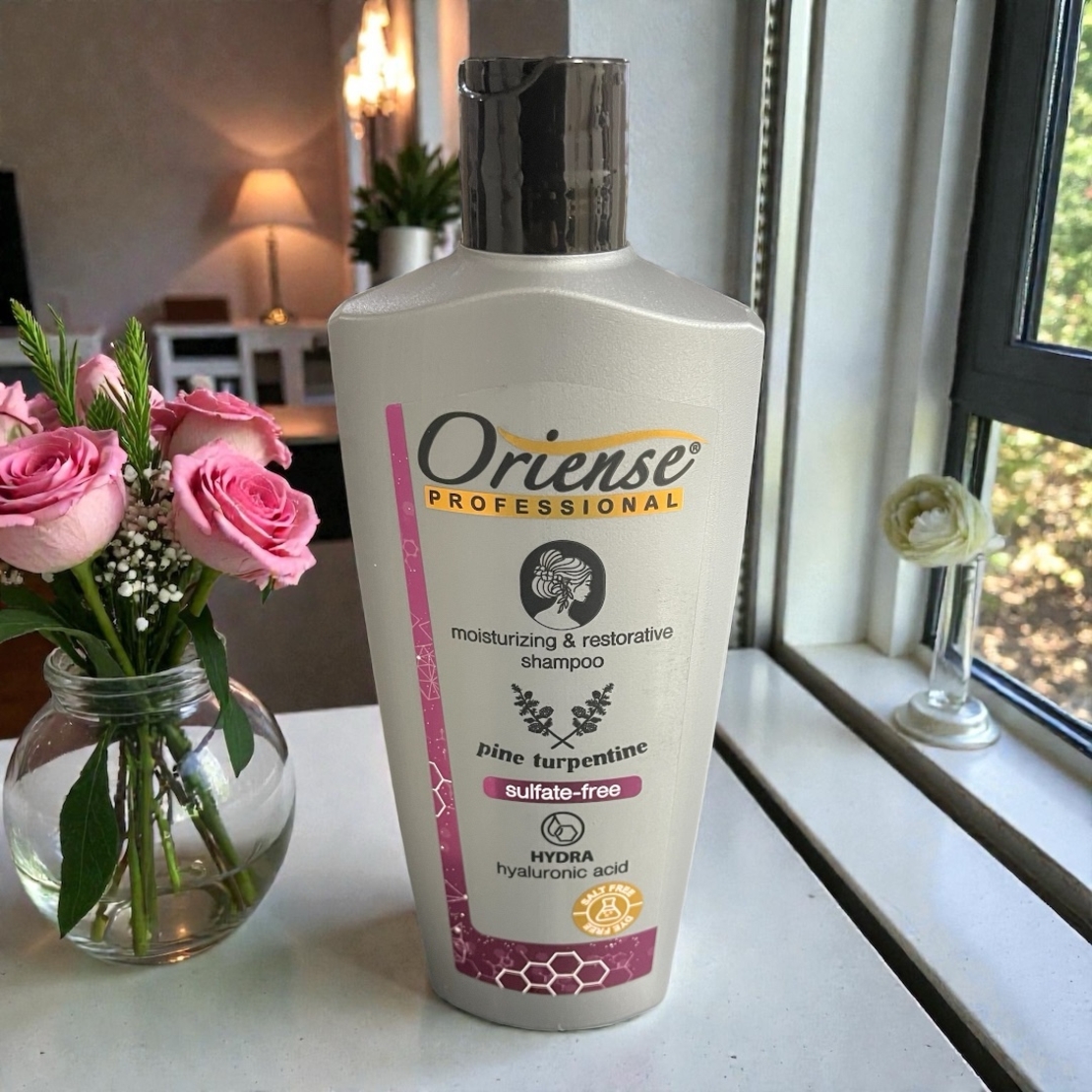 Безсулфатен шампоан за коса Oriense Professional Hair Shampoo PINE TURPENTINE & HYALURONIC ACID( 500 ml. )