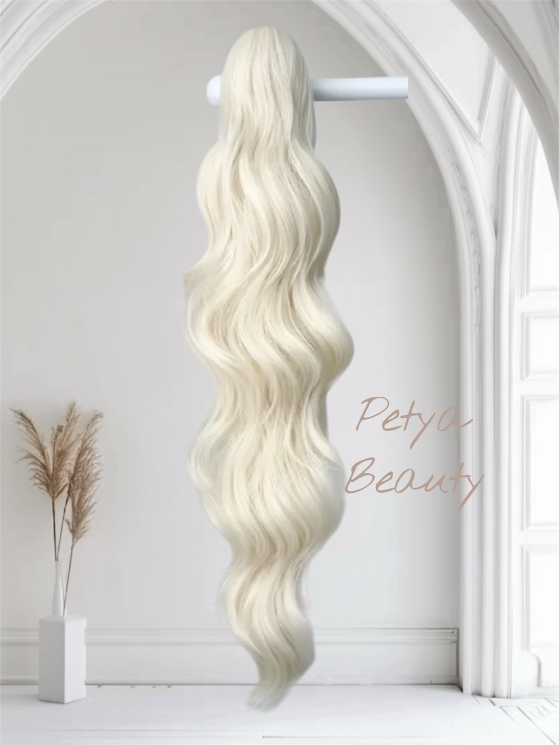 PREMIUM - Луксозна опашка - БЯЛО ПЕПЕЛНО РУСО (НА ВЪЛНИ) с мрежа и ластик