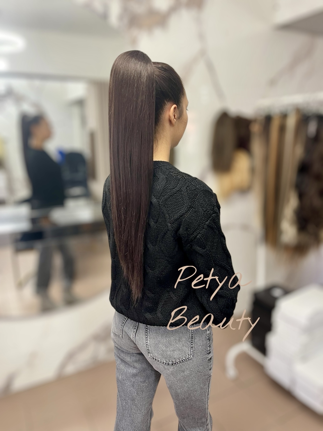 PREMIUM - Луксозна опашка - СРЕДНО КАФЯВО 55см с мрежа и ластик