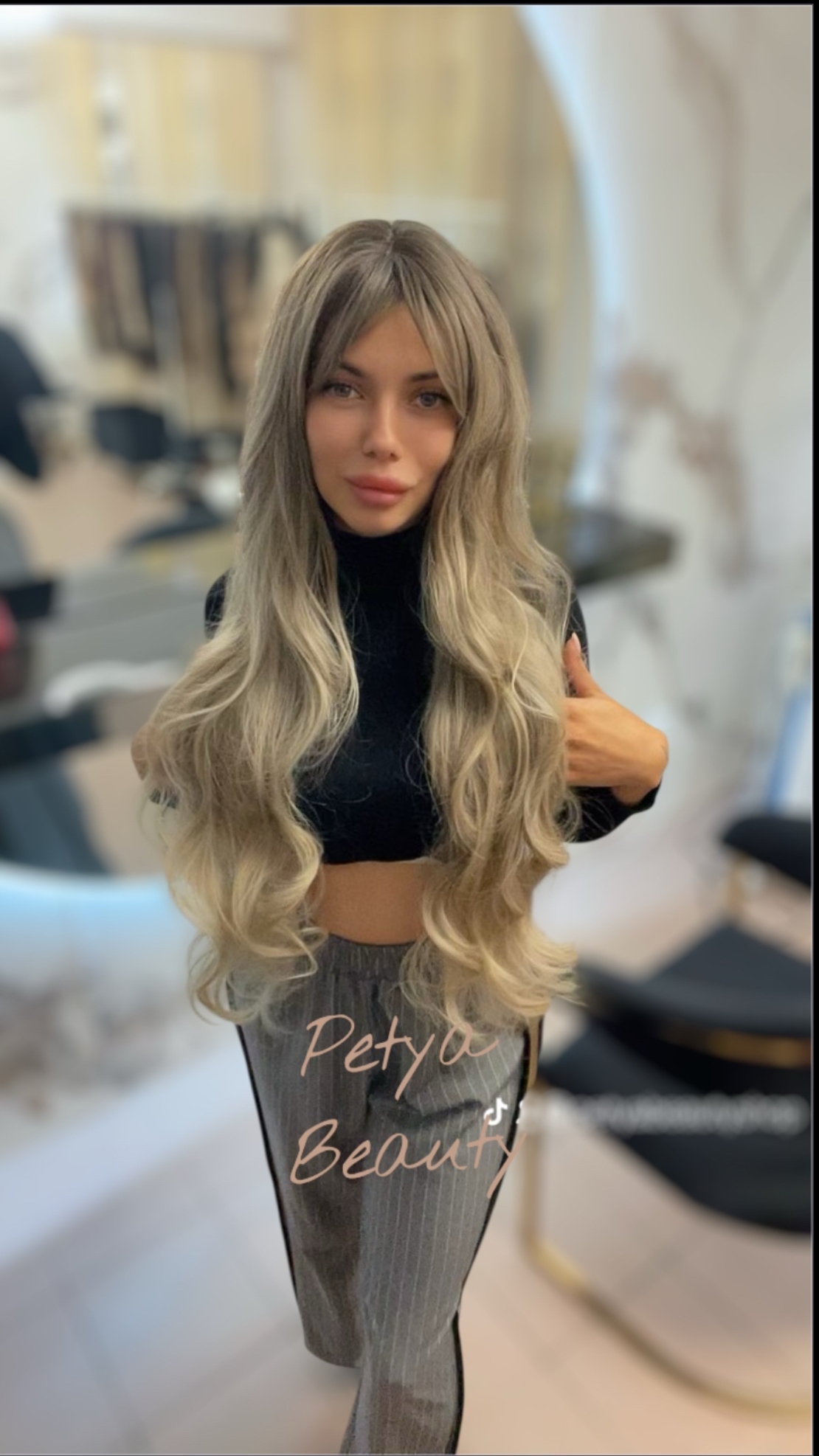 Перука - КАРИНА