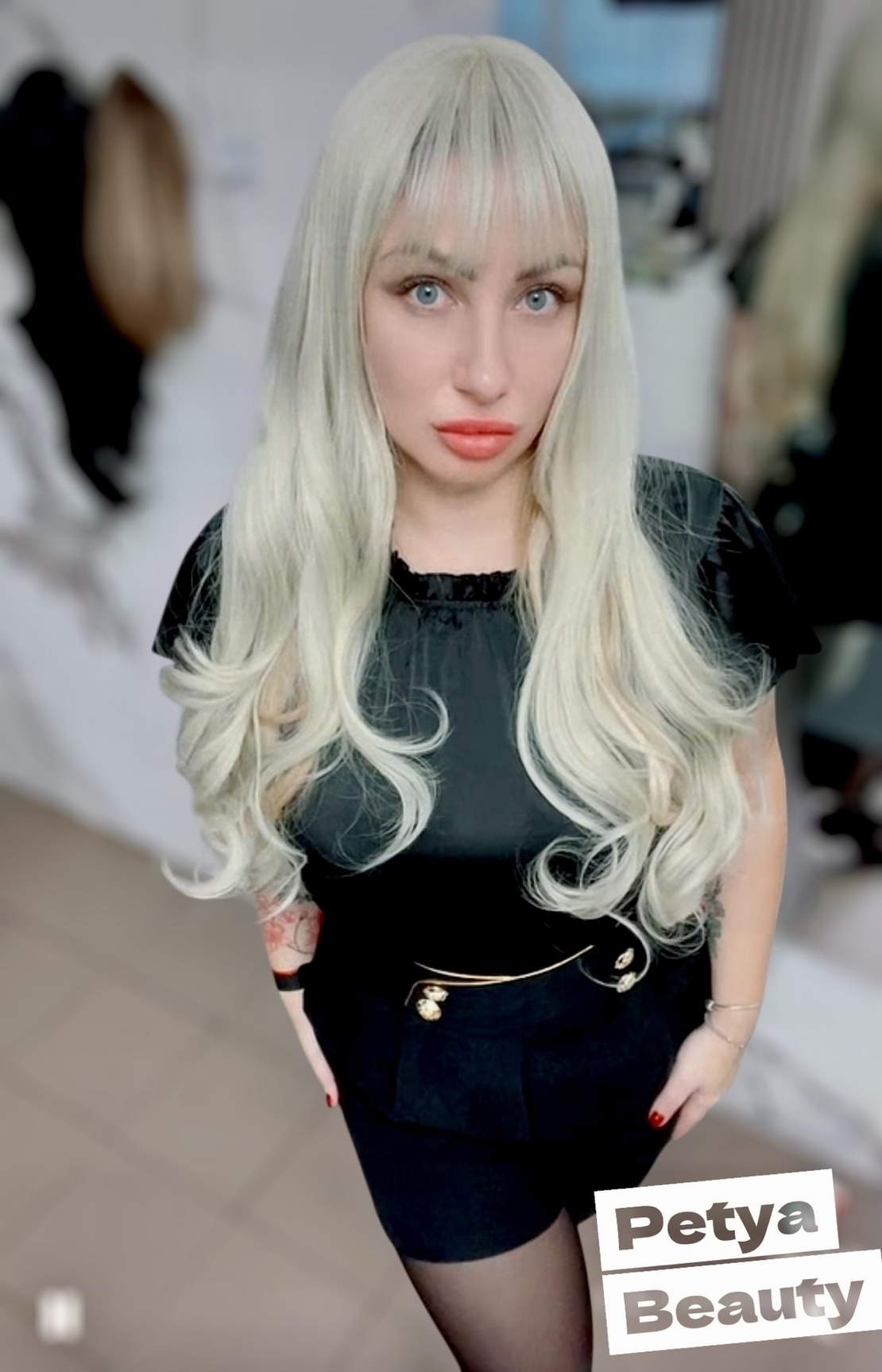 Перука - ЕМАНУЕЛА