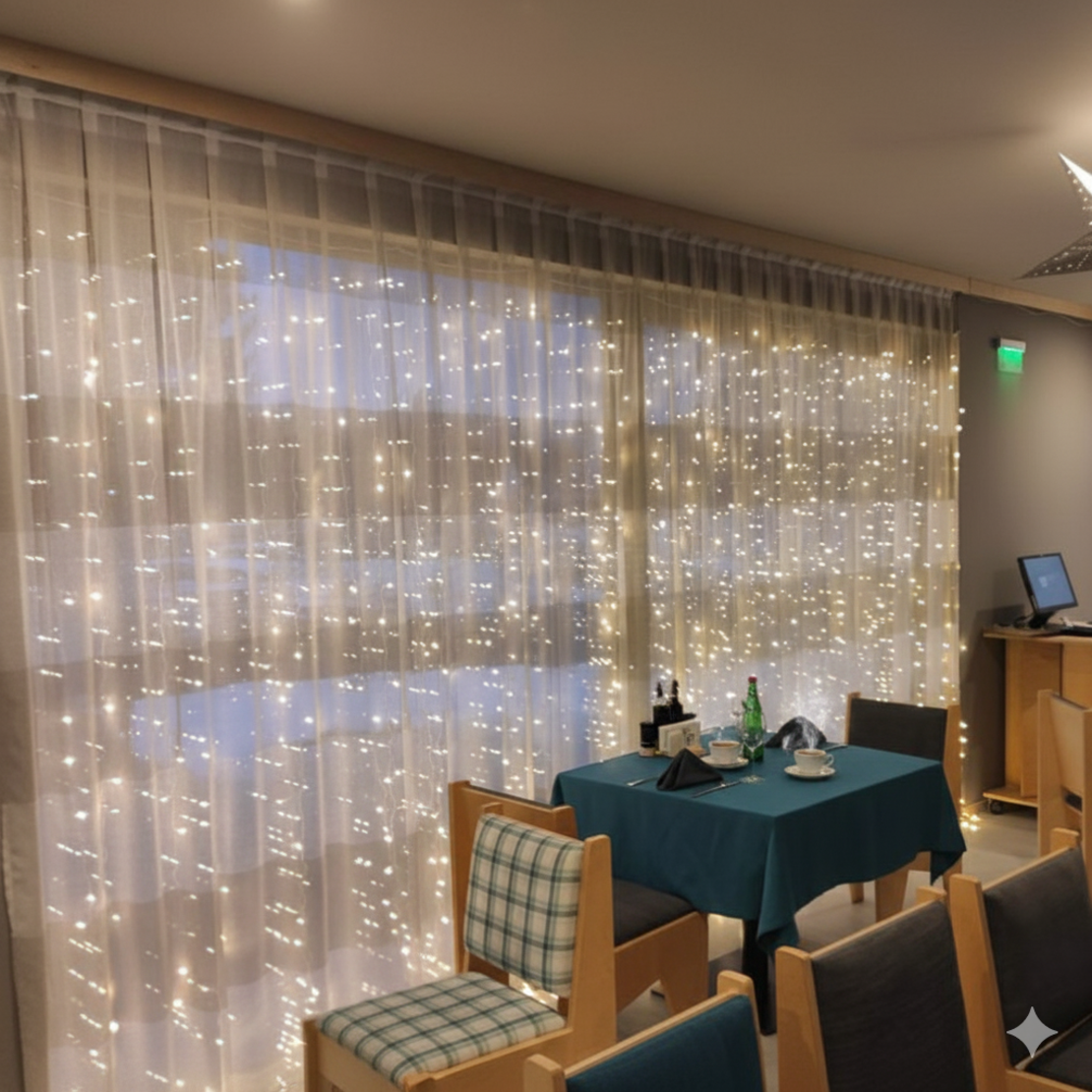 Светеща LED завеса с 720 лампички за коледа