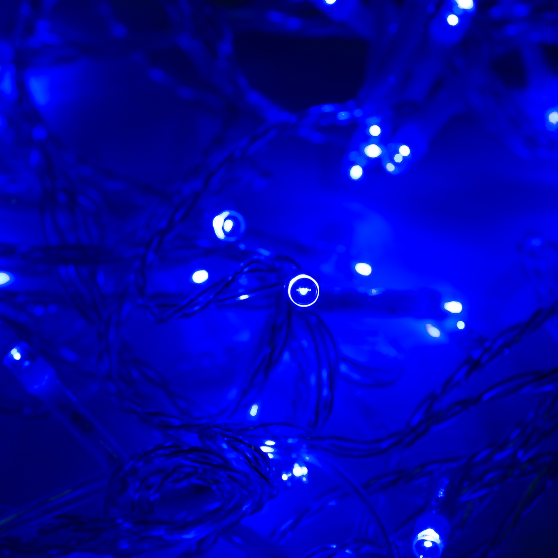 Светещ LED гирлянд с 200 светлини