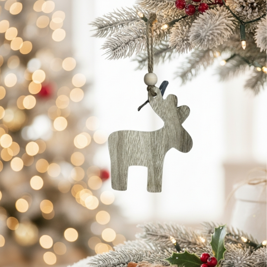 Изчистено дървено еленче - Празнична декорация за елха