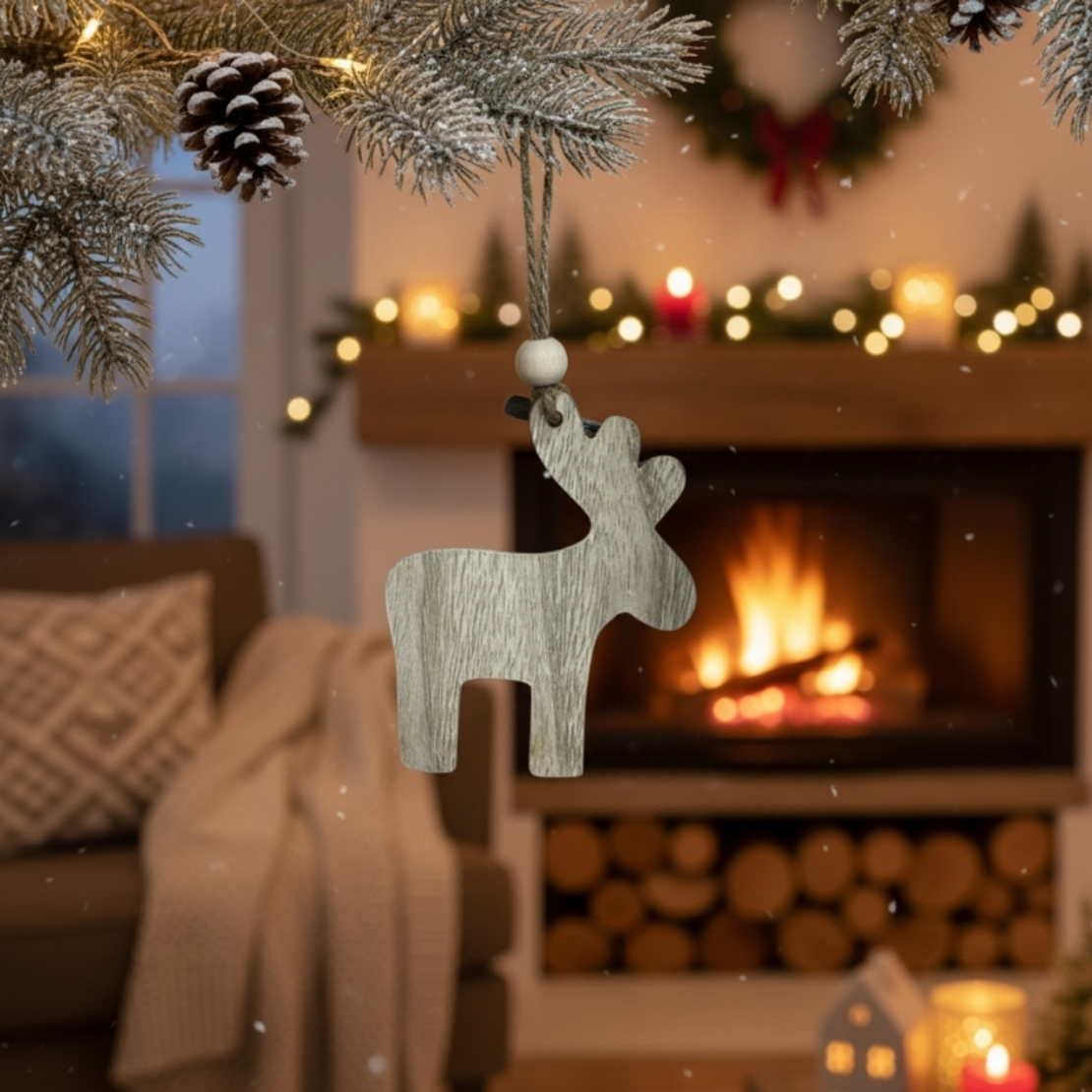 Изчистено дървено еленче - Празнична декорация за елха