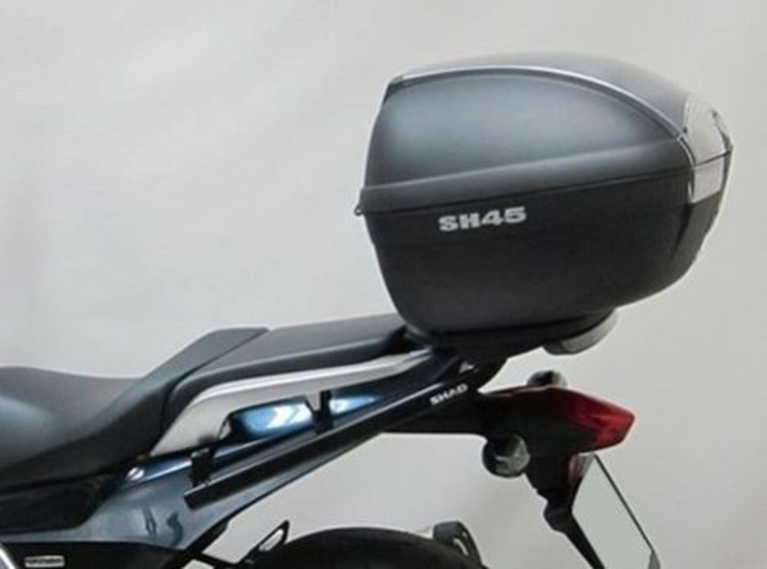 Монтажен комплект за куфари SHAD TOP MASTER HONDA SERIES 700'12/750'14